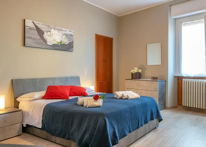 Casa Bellavista Wi-fi Parking Free Appartement San Siro (Lombardy)