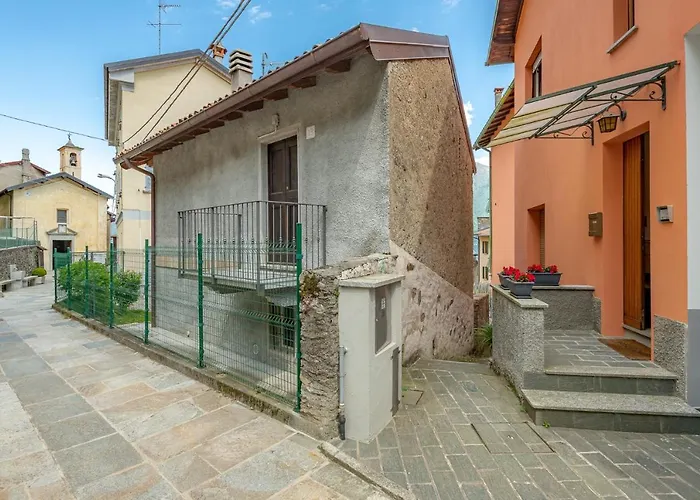 Appartement Casa Bellavista Wi-fi Parking Free San Siro (Lombardy)