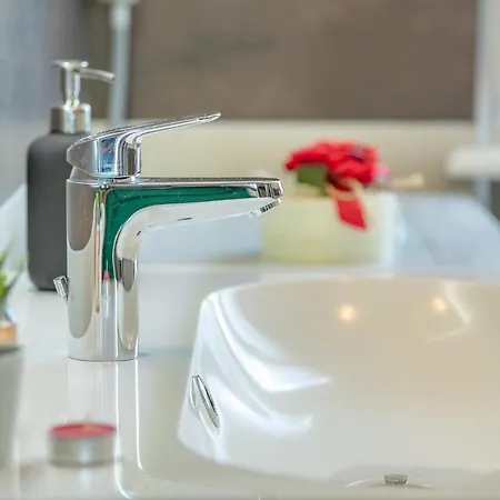 Casa Bellavista Wi-fi Parking Free Διαμέρισμα San Siro (Lombardy)